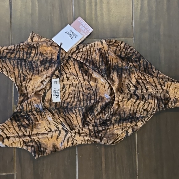 Tiger Mist Animal Print Bodysuit Sz XS NWT - Picture 2 of 8